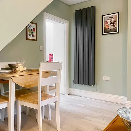 Welsh Yard Holiday home