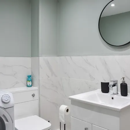 Welsh Yard Holiday home *